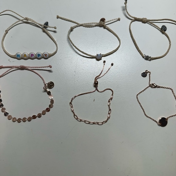 6 assorted Pura Vida bracelets - Picture 3 of 12